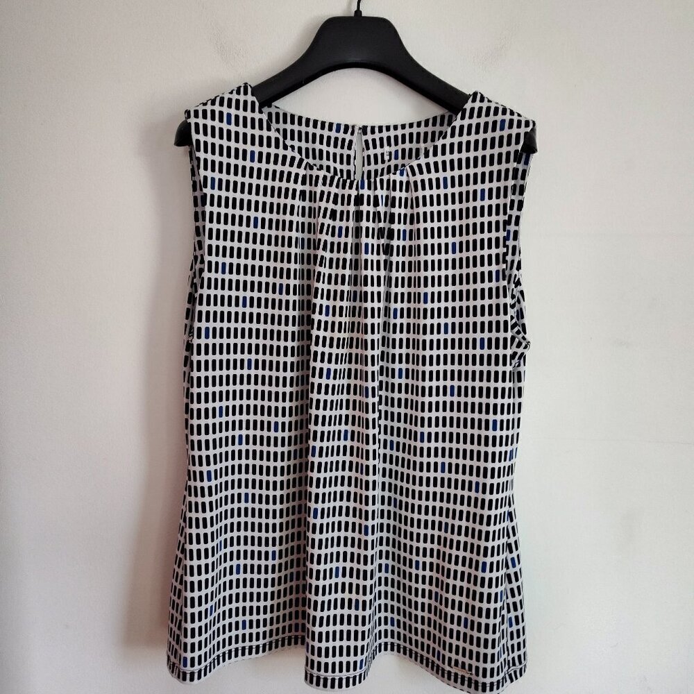 Ladies SZ L Calvin Klein Black/White Multi Geometric Print Blouse